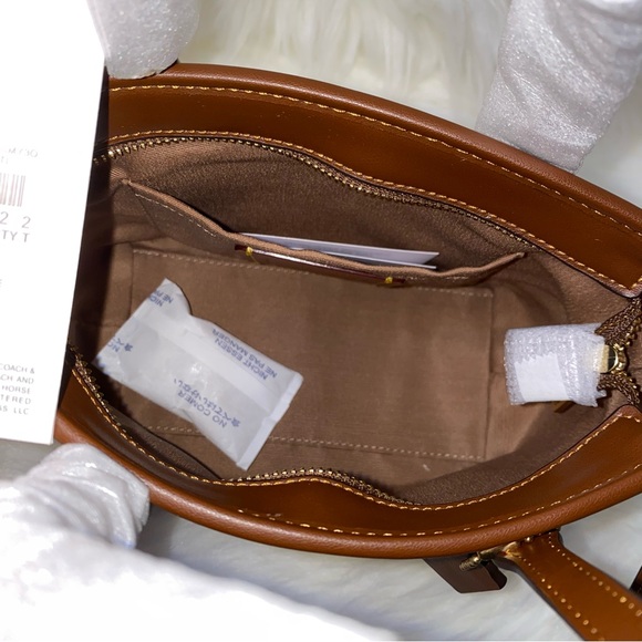 Coach Snoopy Peanuts Mini Tote Crossbody purse New - Picture 6 of 14